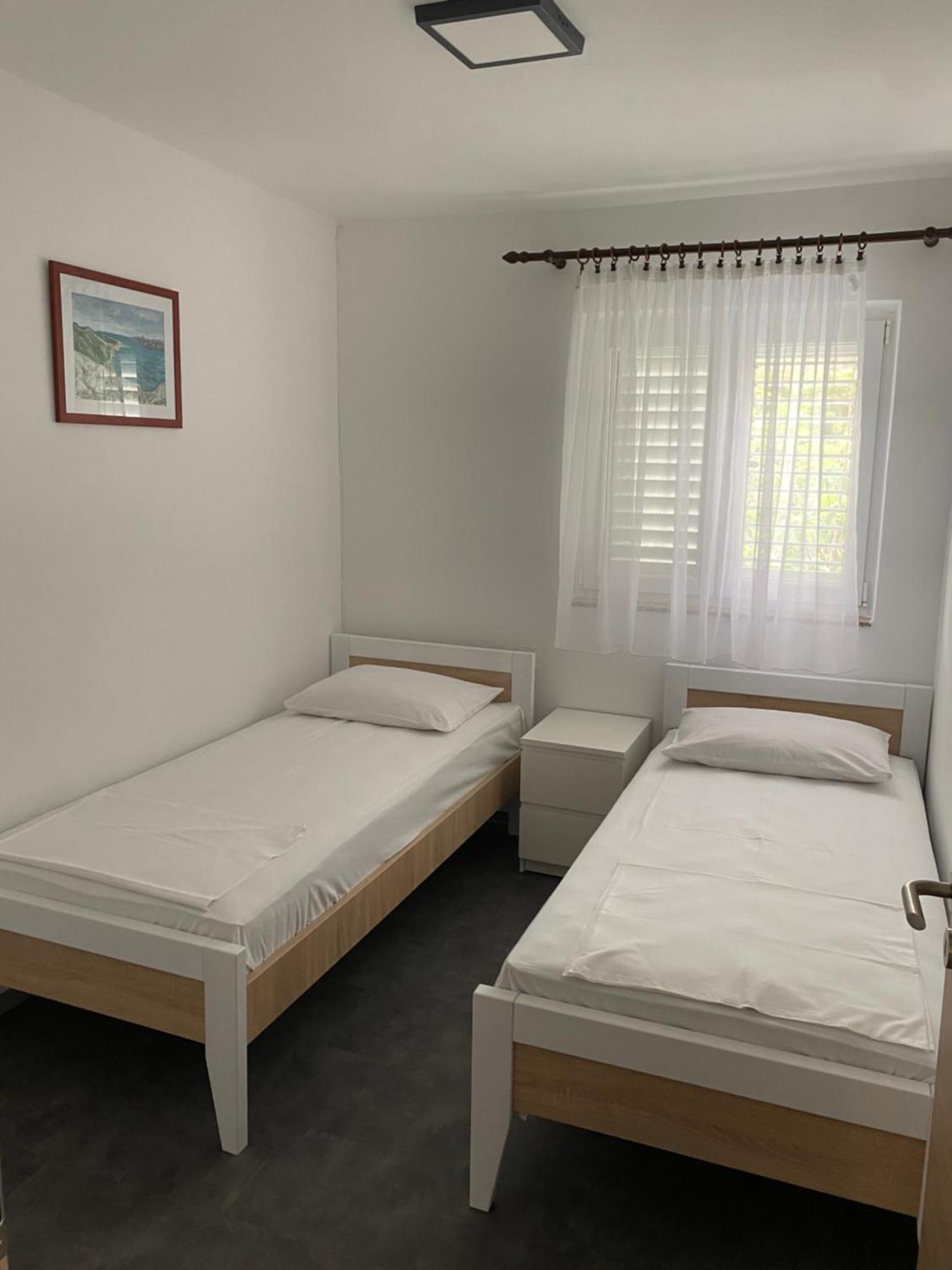 Apartmani Pozega Pag Town Kültér fotó